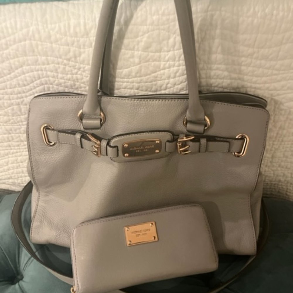 Michael Kors Bag and Matching Wallet Grey and Rose Gold